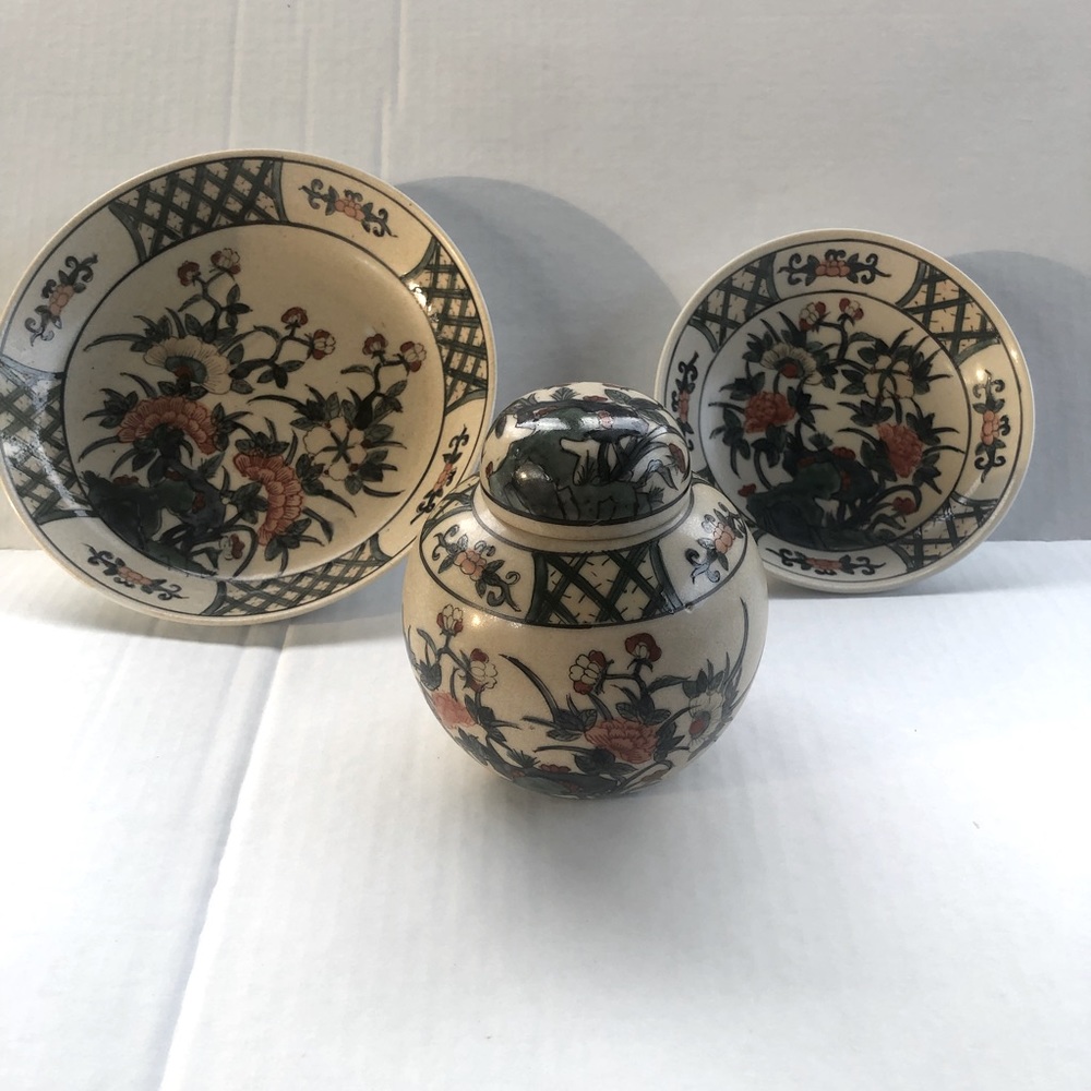 Japanese Porcelain Hand Decorated in Hong Kong. Small Ginger Jar, plate and bowl